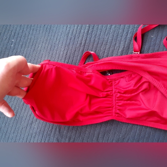 Sparkly red bralette, sz S, stretchy - Picture 8 of 9